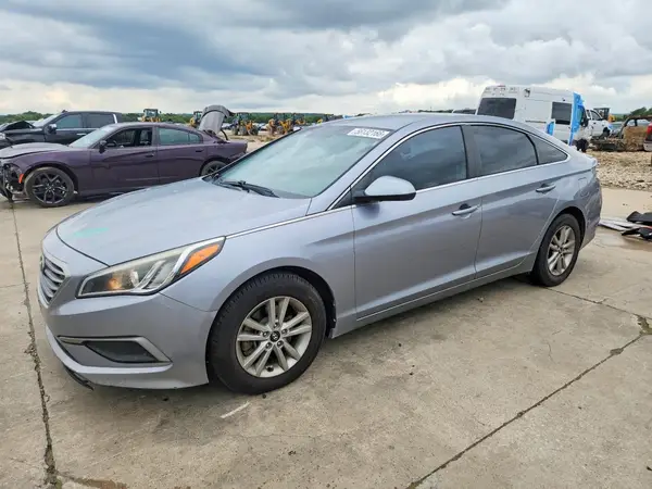 5NPE24AF5HH545605 2017 HYUNDAI SONATA - Image 1