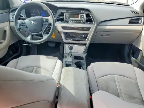 5NPE24AF5HH547869 2017 HYUNDAI SONATA - Image 8