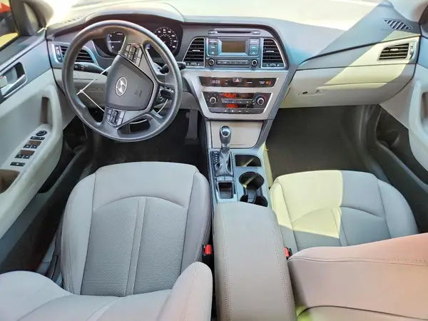 5NPE24AF5HH552165 2017 HYUNDAI SONATA - Image 8