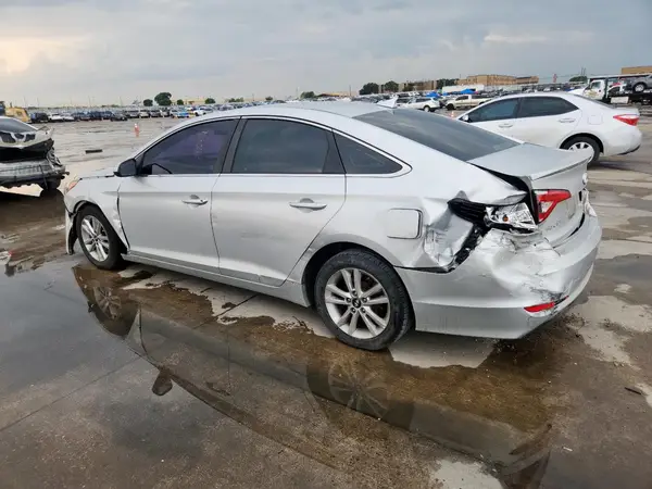 5NPE24AF5HH552554 2017 HYUNDAI SONATA - Image 2