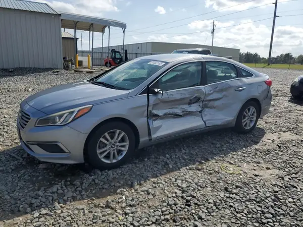 5NPE24AF5HH554711 2017 HYUNDAI SONATA - Image 1