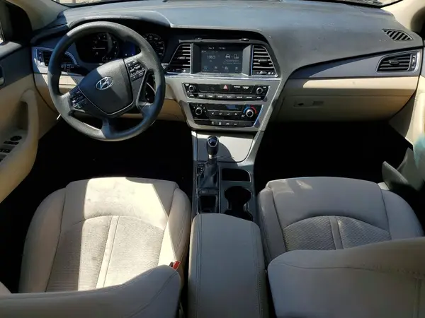 5NPE24AF5HH555731 2017 HYUNDAI SONATA - Image 8