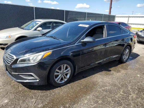 5NPE24AF5HH557575 2017 HYUNDAI SONATA - Image 1