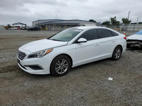 5NPE24AF5HH559570 2017 HYUNDAI SONATA - Image 1