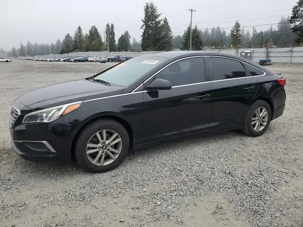 5NPE24AF5HH569189 2017 HYUNDAI SONATA - Image 1