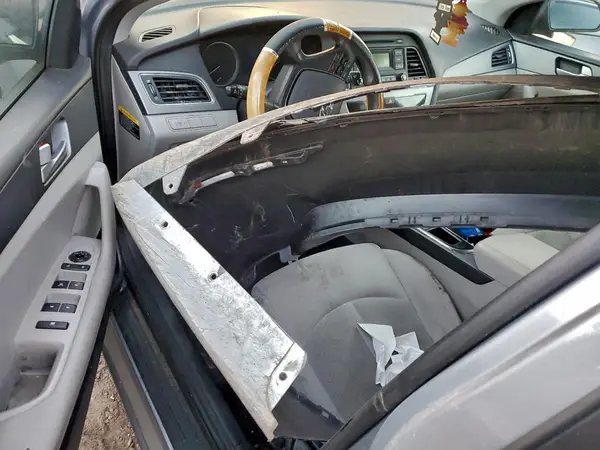 5NPE24AF5HH569421 2017 HYUNDAI SONATA - Image 8