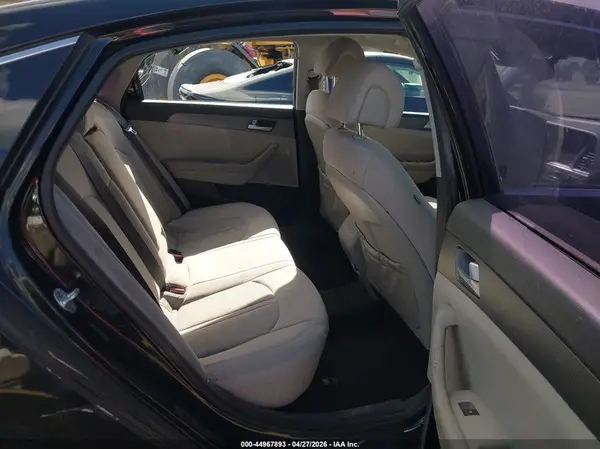5NPE24AF5HH569662 2017 HYUNDAI SONATA - Image 8