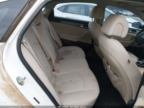 5NPE24AF5HH570665 2017 HYUNDAI SONATA - Image 8