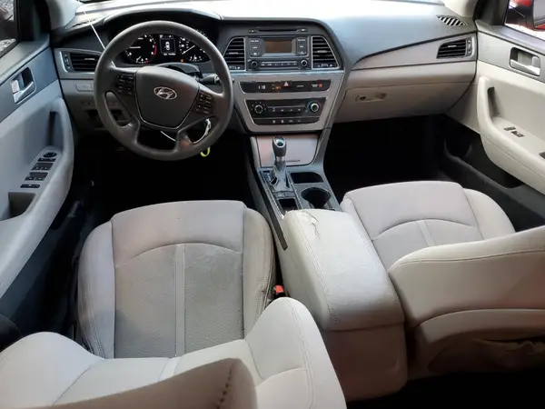 5NPE24AF5HH570925 2017 HYUNDAI SONATA - Image 8