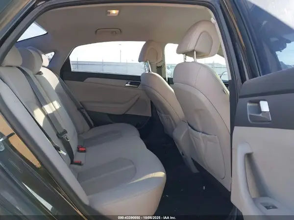 5NPE24AF5HH571461 2017 HYUNDAI SONATA - Image 8