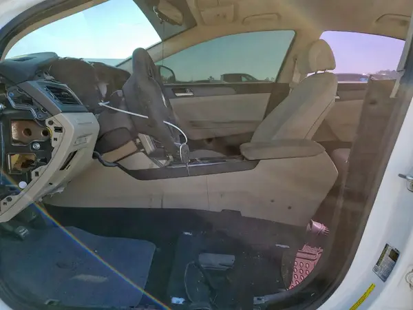 5NPE24AF5HH572111 2017 HYUNDAI SONATA - Image 8