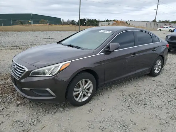 5NPE24AF5HH572352 2017 HYUNDAI SONATA - Image 1