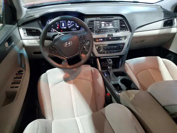 5NPE24AF5HH572612 2017 HYUNDAI SONATA - Image 8