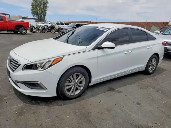 5NPE24AF5HH572643 2017 HYUNDAI SONATA - Image 1
