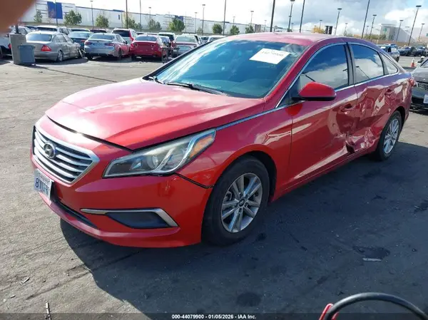 5NPE24AF5HH579561 2017 HYUNDAI SONATA - Image 2
