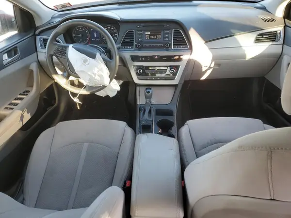5NPE24AF5HH580712 2017 HYUNDAI SONATA - Image 8