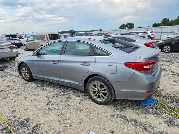 5NPE24AF5HH581634 2017 HYUNDAI SONATA - Image 2