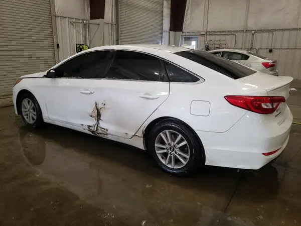 5NPE24AF5HH582220 2017 HYUNDAI SONATA - Image 2