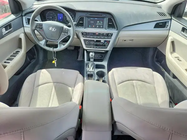 5NPE24AF5HH583626 2017 HYUNDAI SONATA - Image 8