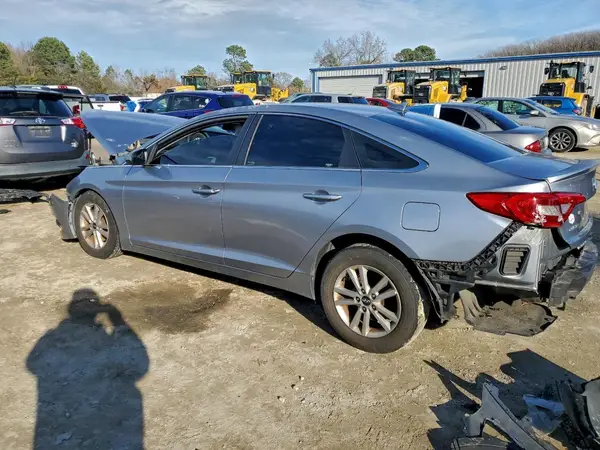 5NPE24AF5HH584176 2017 HYUNDAI SONATA - Image 2