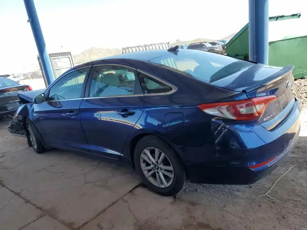 5NPE24AF5HH586039 2017 HYUNDAI SONATA - Image 2