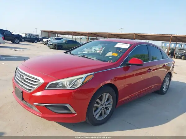 5NPE24AF5HH589622 2017 HYUNDAI SONATA - Image 2