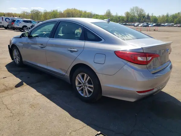 5NPE24AF5HH590334 2017 HYUNDAI SONATA - Image 2