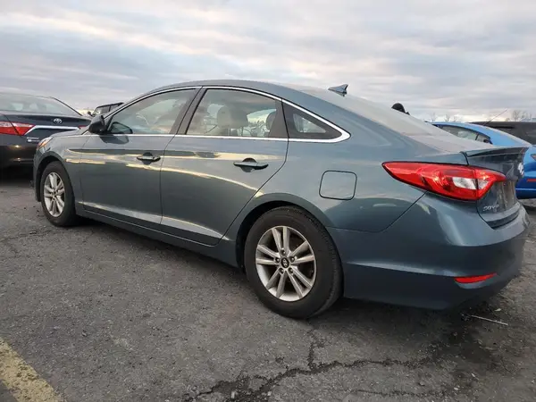 5NPE24AF5HH592990 2017 HYUNDAI SONATA - Image 2