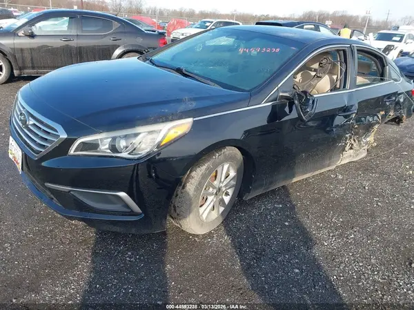 5NPE24AF5HH593248 2017 HYUNDAI SONATA - Image 2