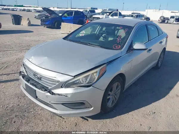 5NPE24AF5HH594688 2017 HYUNDAI SONATA - Image 2