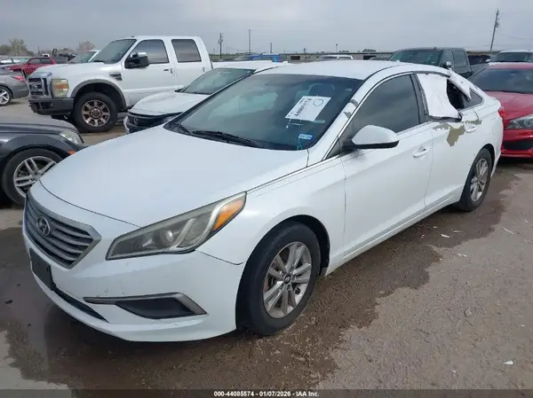 5NPE24AF5HH595176 2017 HYUNDAI SONATA - Image 2