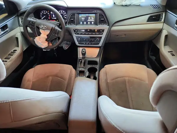 5NPE24AF5HH596117 2017 HYUNDAI SONATA - Image 8