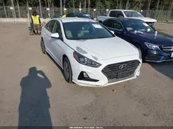 5NPE24AF5JH598584 2018 HYUNDAI SONATA