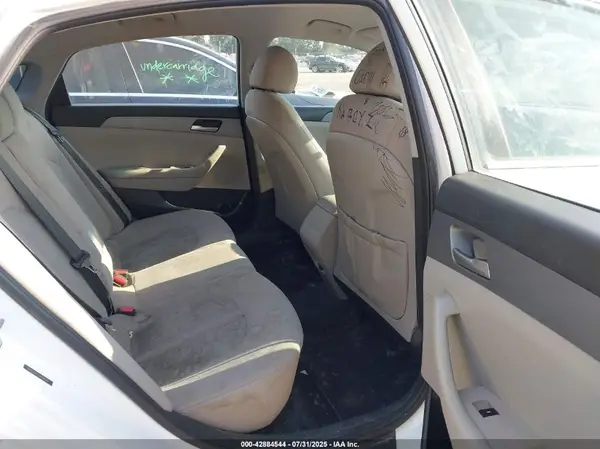 5NPE24AF5JH598584 2018 HYUNDAI SONATA - Image 8