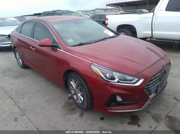 5NPE24AF5JH599802 2018 HYUNDAI SONATA - Image 1