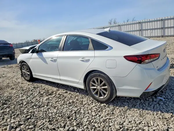 5NPE24AF5JH601239 2018 HYUNDAI SONATA - Image 2