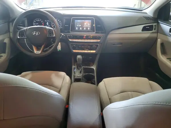 5NPE24AF5JH601287 2018 HYUNDAI SONATA - Image 8