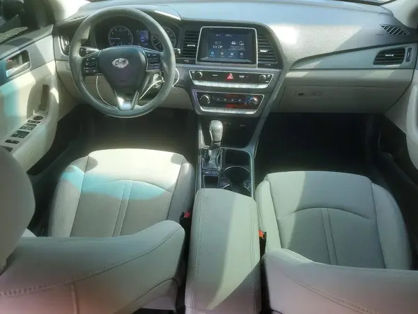 5NPE24AF5JH603282 2018 HYUNDAI SONATA - Image 8