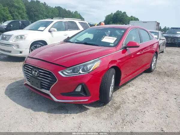 5NPE24AF5JH605047 2018 HYUNDAI SONATA - Image 2