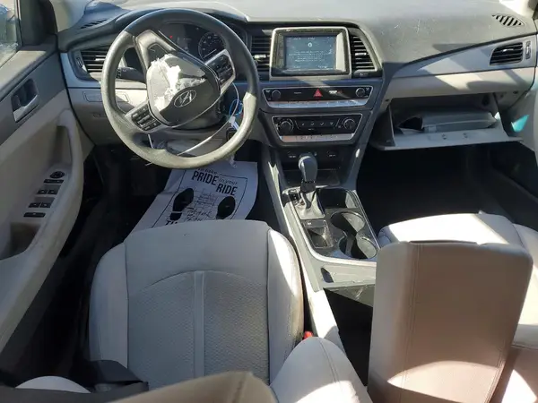 5NPE24AF5JH607963 2018 HYUNDAI SONATA - Image 8