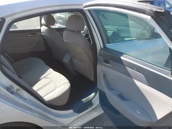 5NPE24AF5JH608997 2018 HYUNDAI SONATA - Image 8