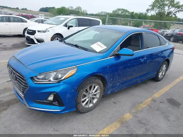 5NPE24AF5JH609602 2018 HYUNDAI SONATA - Image 2