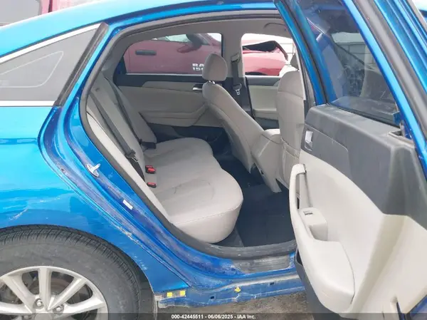 5NPE24AF5JH609602 2018 HYUNDAI SONATA - Image 8