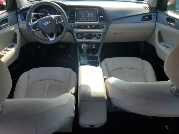 5NPE24AF5JH610023 2018 HYUNDAI SONATA - Image 8