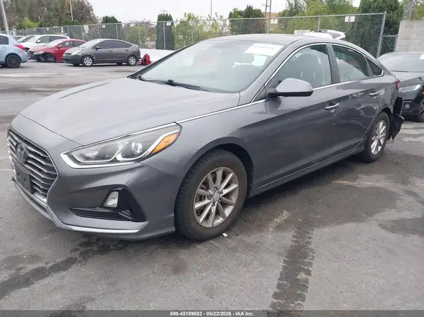 5NPE24AF5JH611124 2018 HYUNDAI SONATA - Image 2