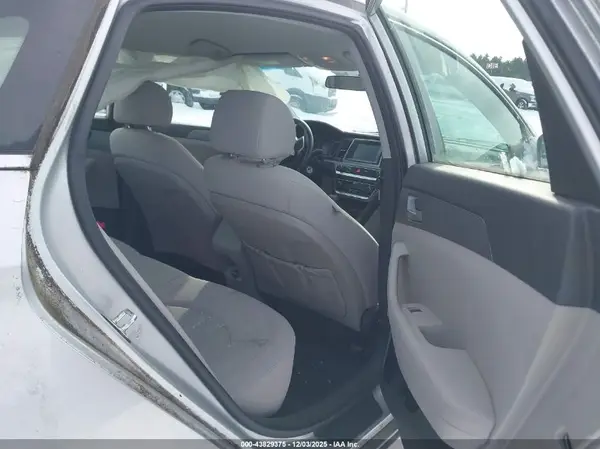 5NPE24AF5JH613603 2018 HYUNDAI SONATA - Image 8