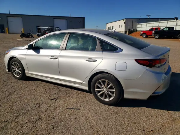 5NPE24AF5JH615609 2018 HYUNDAI SONATA - Image 2