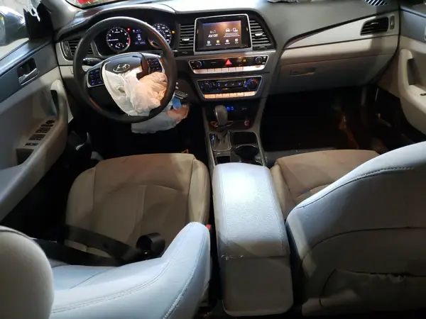5NPE24AF5JH620387 2018 HYUNDAI SONATA - Image 8