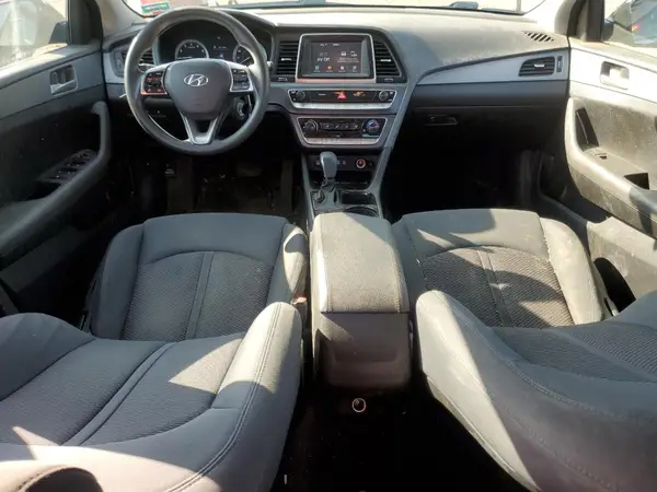 5NPE24AF5JH620695 2018 HYUNDAI SONATA - Image 8