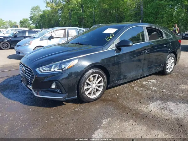 5NPE24AF5JH620857 2018 HYUNDAI SONATA - Image 2